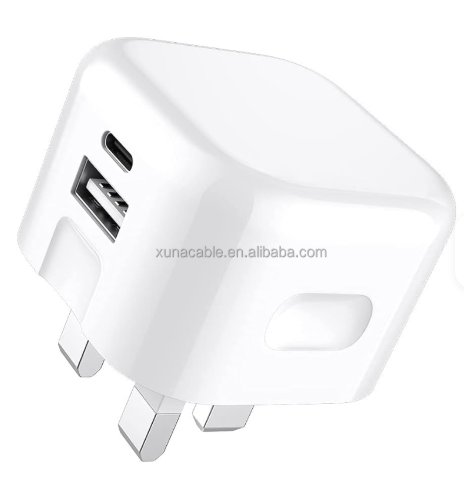PrimeCharge™ 20W Foldable Fast Charger for iPhone & Samsung ⭐